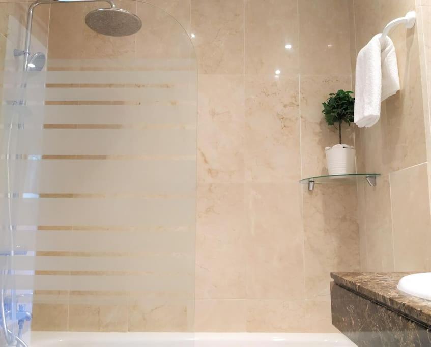 (New) Luxury Beach Apàrtment Brisa Quebrada -Sea Views ¬ Pool - 2 Bedroom Benalmádena Exterior foto
